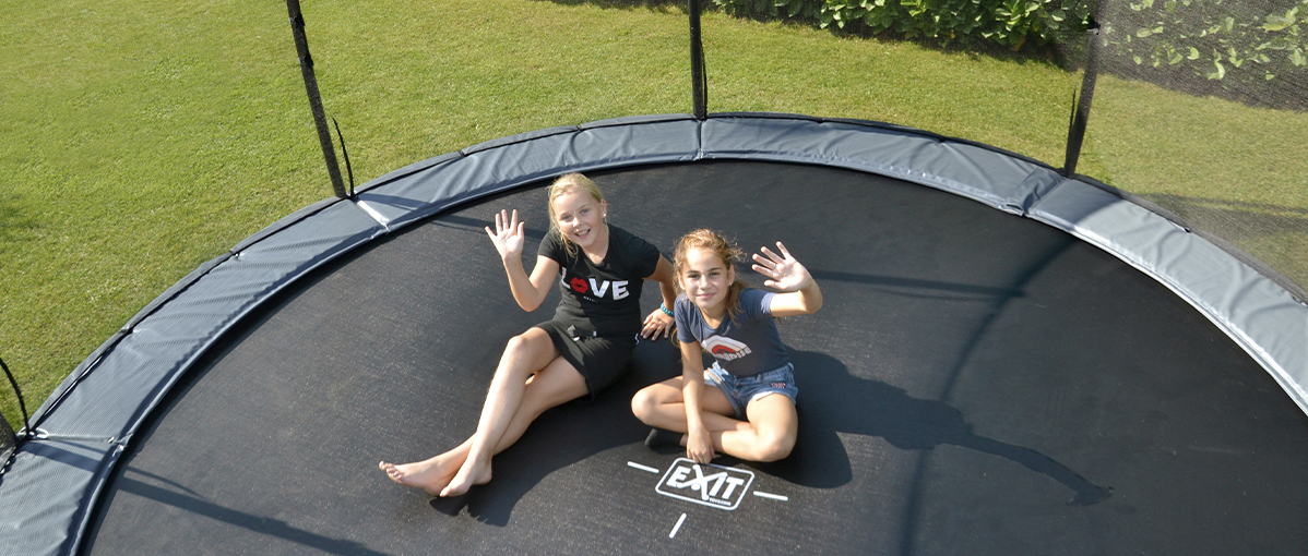 A dug-in trampoline or a trampoline on legs?