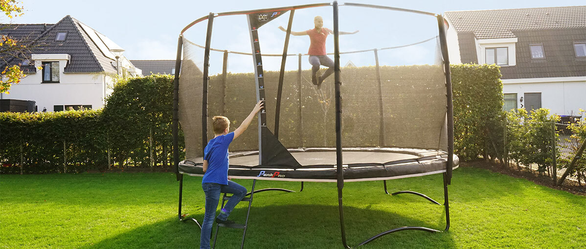 What determines the of an EXIT trampoline? | EXIT Toys