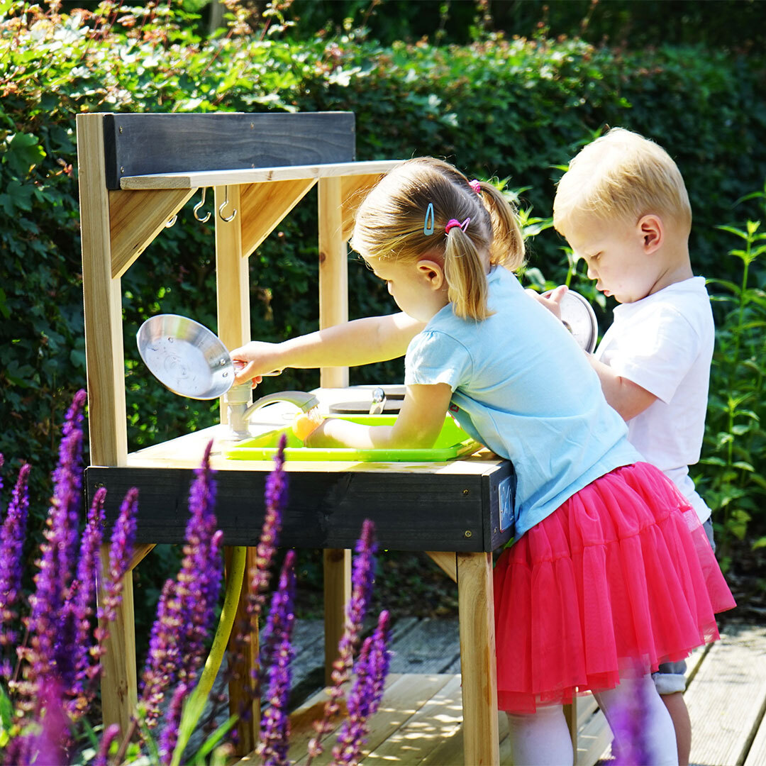 Kids outdoor online play kitchen