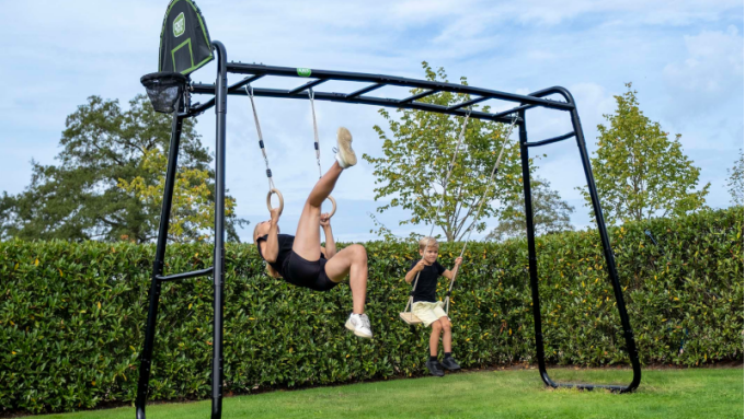 Welk speeltoestel past bij jouw tuin? | EXIT Toys
