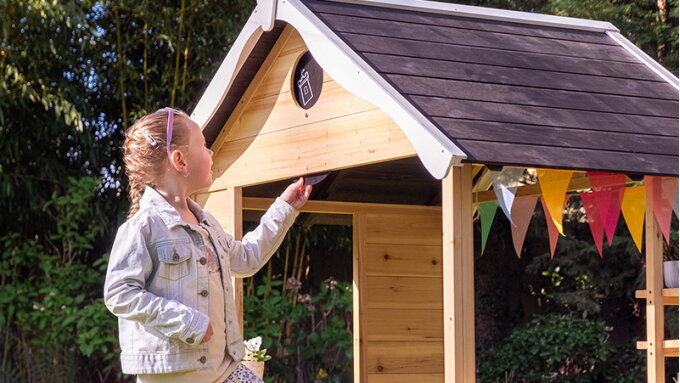 Fun roleplay ideas for the Hika wooden Playhouse