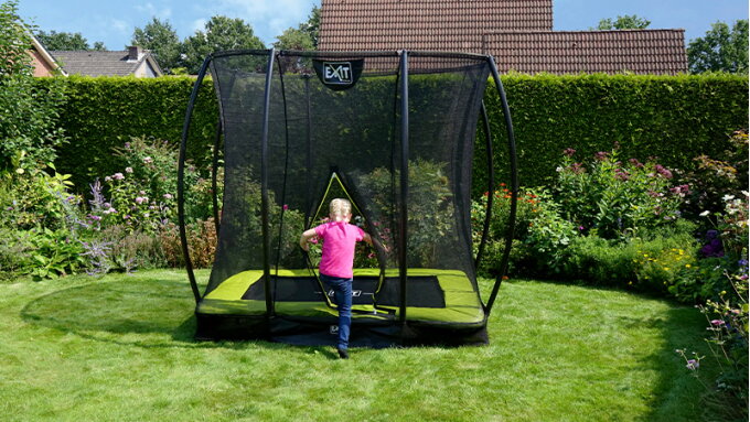 An inground or groundlevel trampoline?