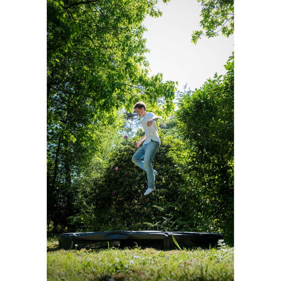 EXIT Silhouette ground sports trampoline ø244cm - black
