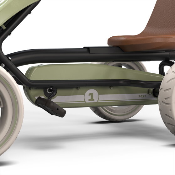 EXIT Foxy go-kart for kids green | pedal go-kart from 2 years