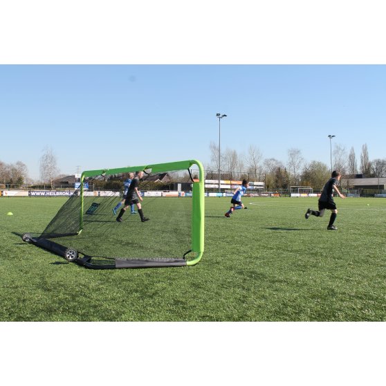 41.20.11.00-exit-gio-steel-football-goal-300x100cm-set-of-2-green-black-9